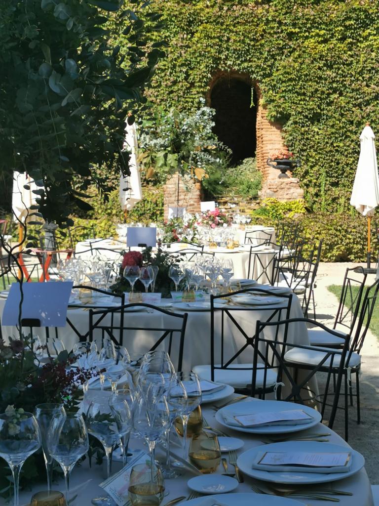 ¿Cuándo merece la pena contratar una wedding planner?